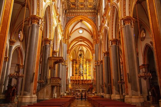 Historical Naples Tour: Origin, Cults & Legends