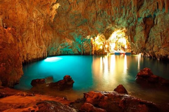 Small Group Sorrento Coast and Amalfi Coast boat tour with Local Host on board