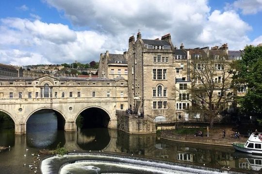 BATH: Private Walking Tour with Blue Badge Tour Guide, (2hrs), £175 per group