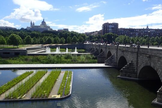 Private Madrid City Tour | Bike or E-Bike | Premium Guided Tour
