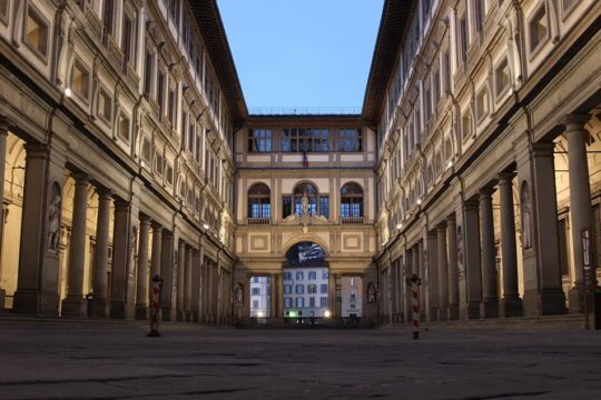 Uffizi Gallery Inside Out: Private Tour With Locals