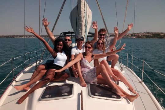 Thessaloniki : Half-Day Sailing Cruise to Shipwreck Bay !