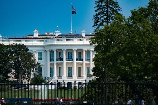 White House, National Mall Capital Highlight and Lincoln Memorial