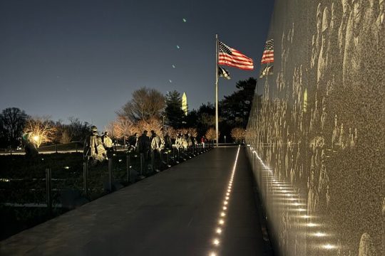 Private Monuments At Night Tour