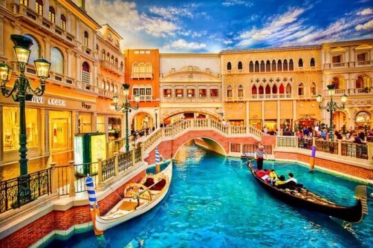 Las Vegas Night City Tour with Hotel Pick Up