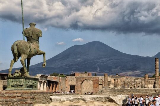 Private Day Trip to Pompeii and Caserta, Departure from Rome