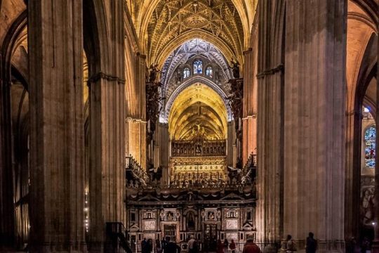 Essential Monumental Guided Tour in Seville