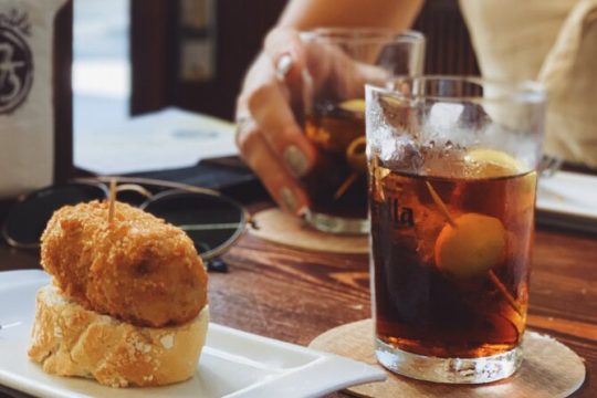 The most iconic food tour of the old town of Barcelona