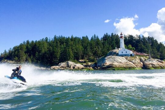 English Bay Jet Ski Tour from Vancouver with Dinner on Bowen Island