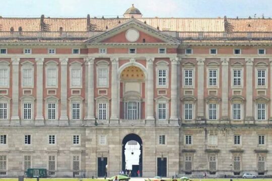 Private tour of the Royal Palace of Caserta and its gardens