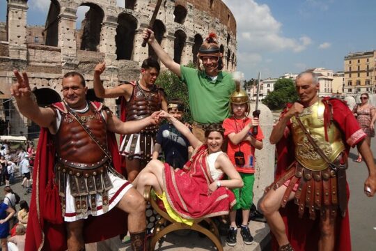 Guided Tour of the Colosseum Forums & Ancient Rome with Skip-the-line Tickets