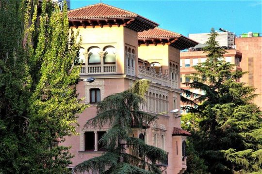 Madrid off the Beaten Path: Private Walking Tour (Customizable)