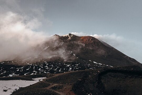 Private Tour of Mount Etna with Wine Tasting