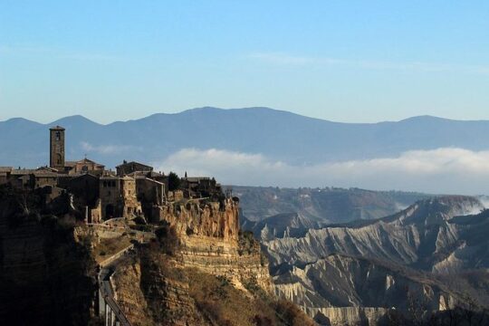 Civita di Bagnoregio & Castiglione in Teverina Private Guided Tour from Rome