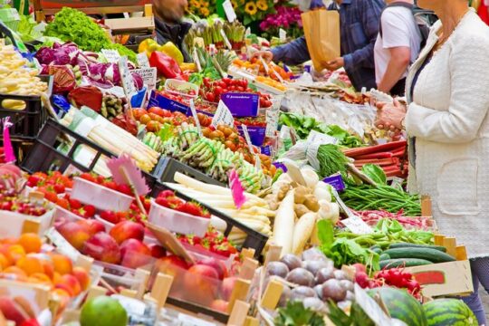 Small Group Market tour and Cooking class in Bolzano