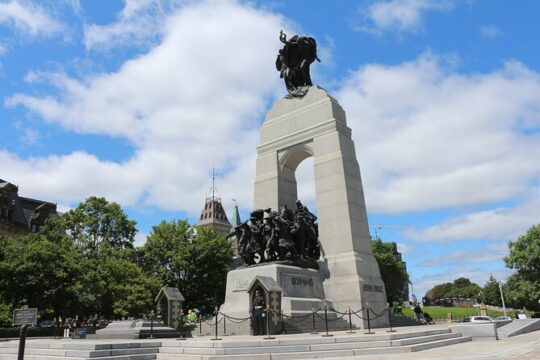 Ottawa Mystery Quest: Self-Guided Detective Adventure