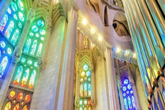 Barcelona City + Sitges Tour