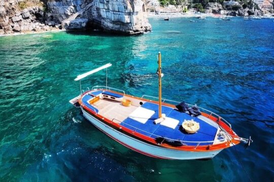 Full Day Private Boat Tour Along the Amalfi Coast