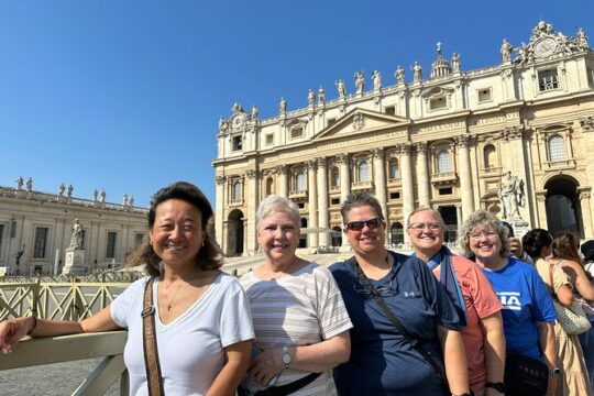 Rome in A Day Tour with Vatican Sistine Chapel Colosseum Forums Trevi & Pantheon