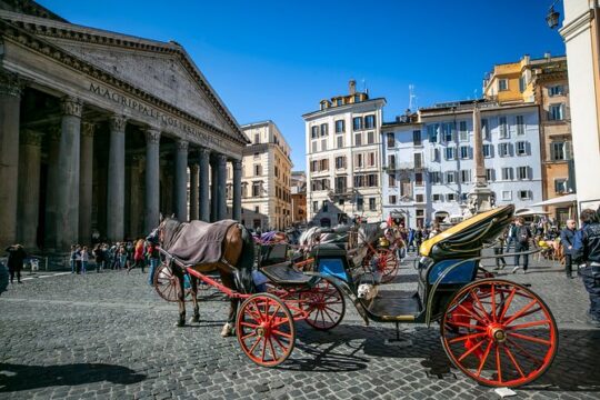 Private Walking Tour of Rome City Center Highlights including Pantheon & Trevi
