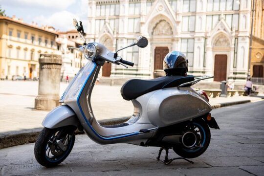 Exploring Chianti by Electric Vespa - Self Drive