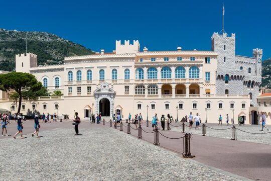Excursion Van > Cannes > Nice > Eze Village > Monaco Monte-Carlo