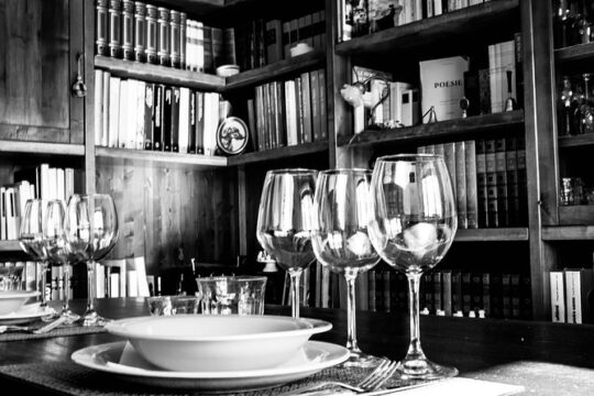 Private Wine & Evo oil tasting with Saffron Meal