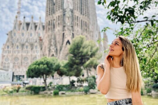 Sightseeing by Bike & Photo Shooting