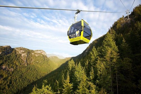 Vancouver to Squamish full day private tour
