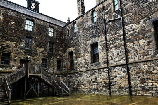 Loch Lomond, Dumbarton and Stirling Castle, Private Tour