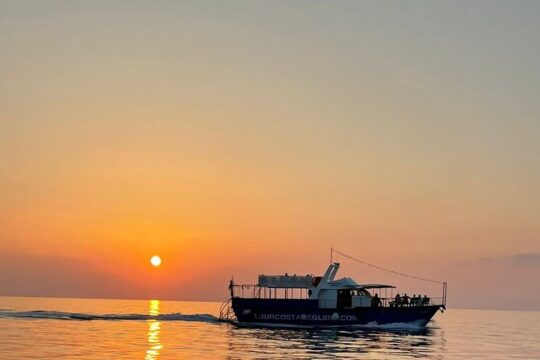 Tropea - Capo Vaticano: Sunset Cruise with aperitif