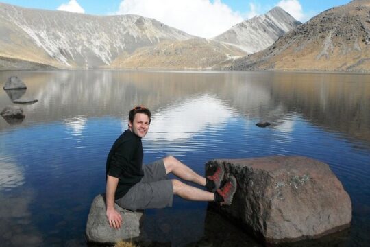 Nevado de Toluca (Walk through the lagoons of the Sun and the Moon)