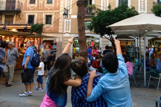 Private Family Experience - Dragon Tour in Barcelona for Kids