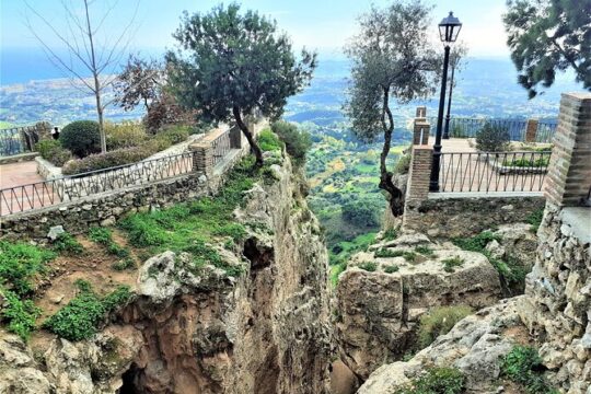 Mijas Pueblo group walking Tour