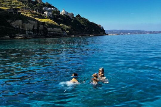 Fishing, Snorkelling & Dolphin Boat Tour