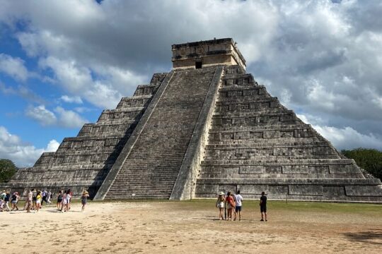 Tour to Chichen Itza, Izamal & Cenote from Merida