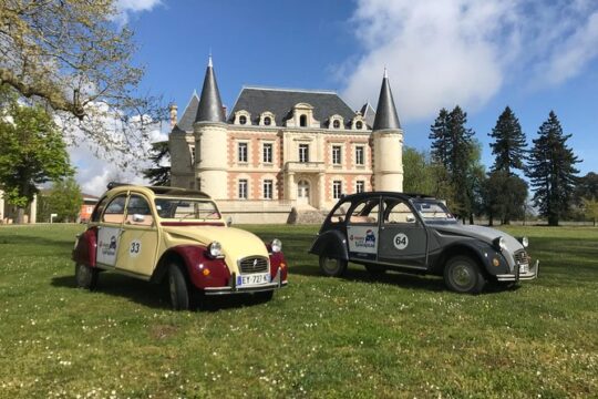 Private Médoc 4.5 hours Wine Tour in a Citroën 2CV from Bordeaux