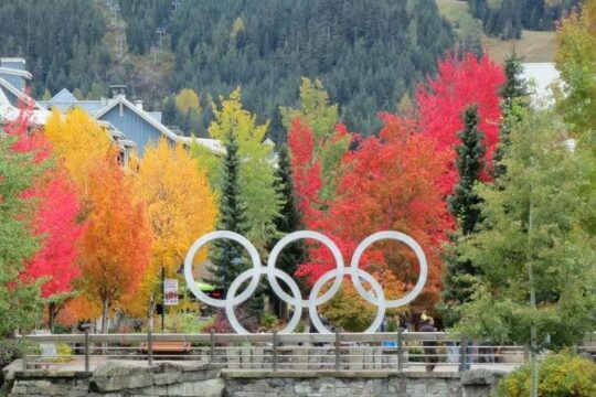 Vancouver Winter Fun at Peak to Peak Gandola in Whistler & Squamish Tour Private