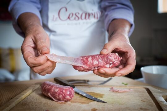 Local Market Visit and Private Cooking Class at a Cesarina's Home in Lecce