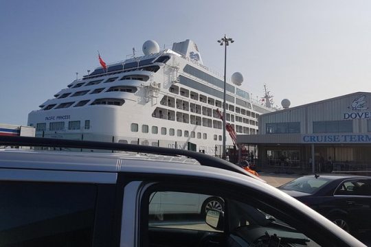 Private Luxury Transportation: London Hotel to Dover with Stopover Leeds Castle