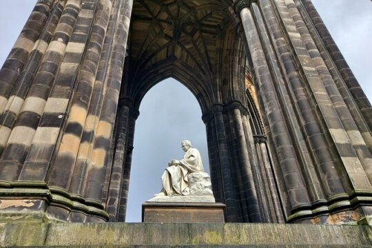 Private Discovery Tour: Edinburgh Strange & Secret History French