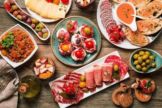Barcelona Tapas & Wine Tasting Private Tour