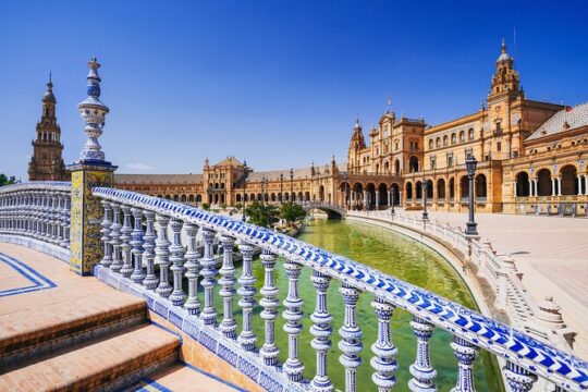 Seville Alcazar/Plaza Espana: City Walk Audio Guide on your Phone