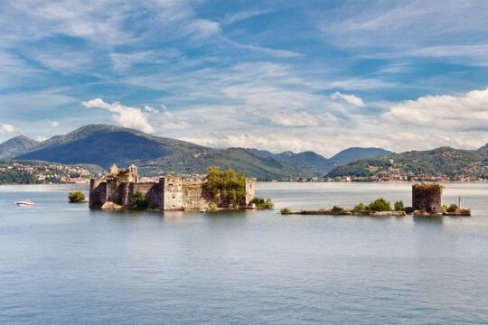 The magic of a private sunset boat tour around the Borromean islands