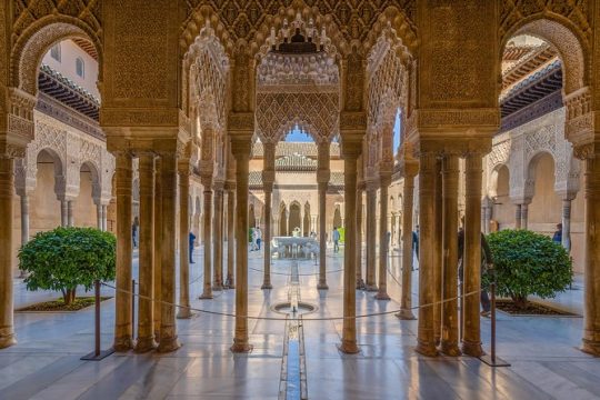 Private Visit to Alhambra in Granada from Seville