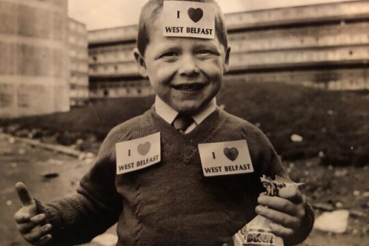 Black Taxi Tour of Belfast – Politics, Murals & Local Stories