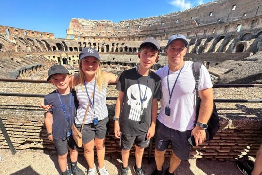 Skip-the-line Colosseum & Forum Tour for Families With a Kids Friendly Guide