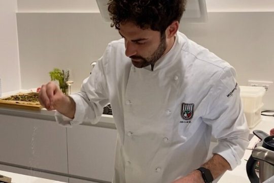 Make and enjoy a real Neapolitan pizza in Spain