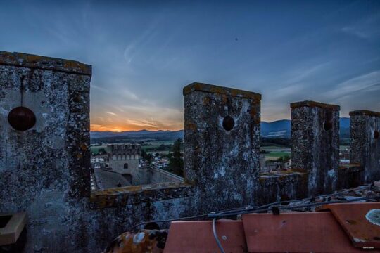Guided tour and aperitif on the battlements of the Castle of Scarperia