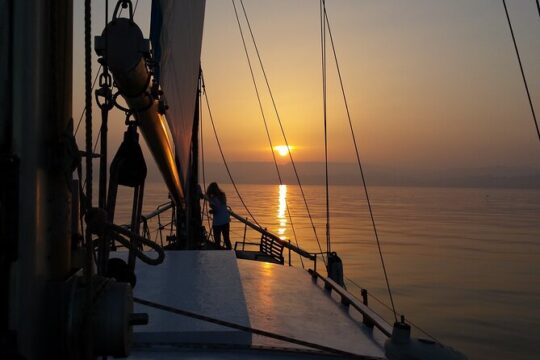 Sunset Sailing Experience in Estepona
